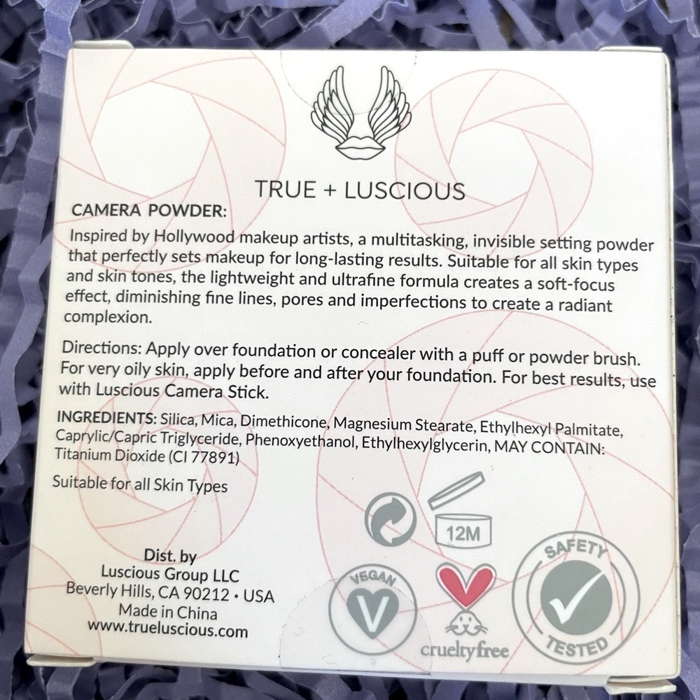 True + Luscious Camera Powder Invisible Setting Powder - Picture 9 of 10
